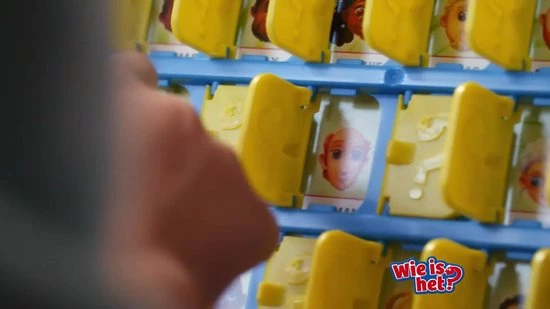 Hasbro Gaming Dokter Bibber - Kinderspel 4 Hasbro Gaming Dokter Bibber - Kinderspel - Afbeelding 2