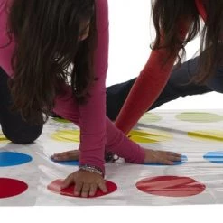 Hasbro Gaming Twister - Actiespel -Kinderspellen Verkoopwinkel 550x347