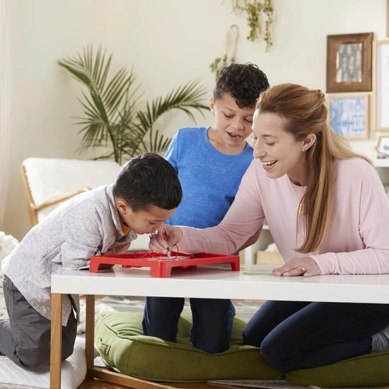 Hasbro Gaming Dokter Bibber - Kinderspel 13 Hasbro Gaming Dokter Bibber - Kinderspel - Afbeelding 11